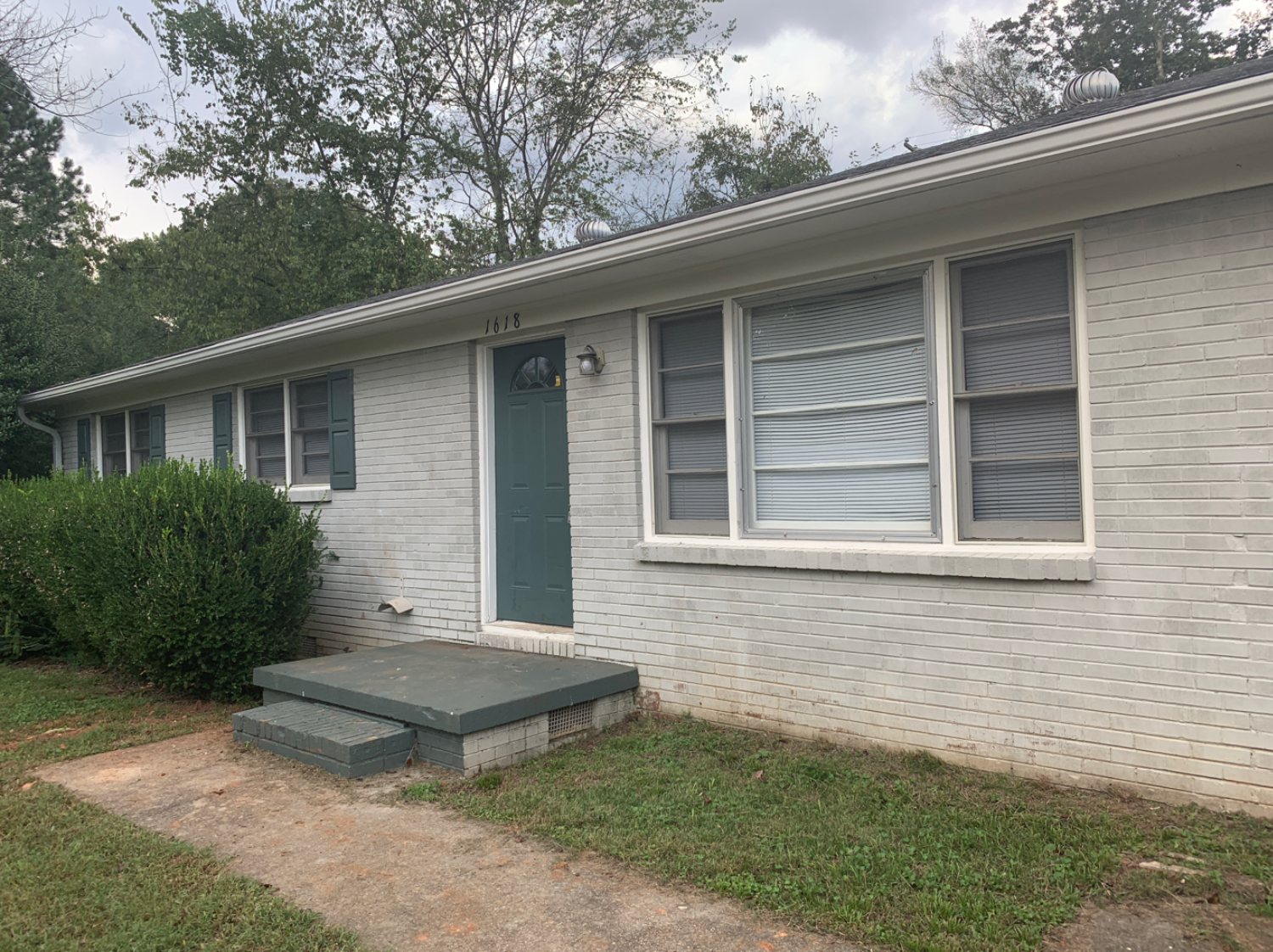 1618 Hampton Road Northwest
