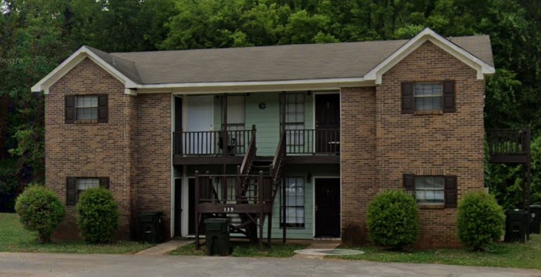 108D - Village Lane